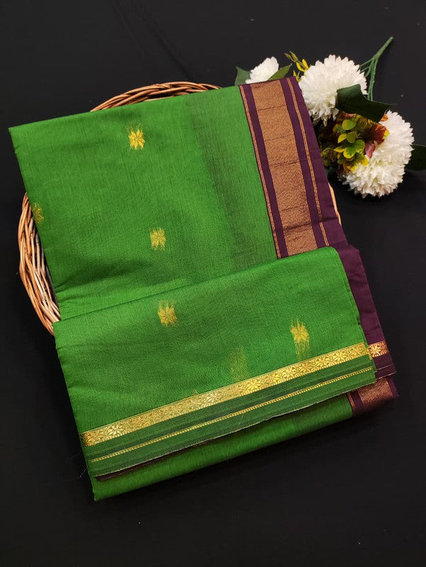 Naachiyar Cotton Saree in soft cotton fabric for festival wear