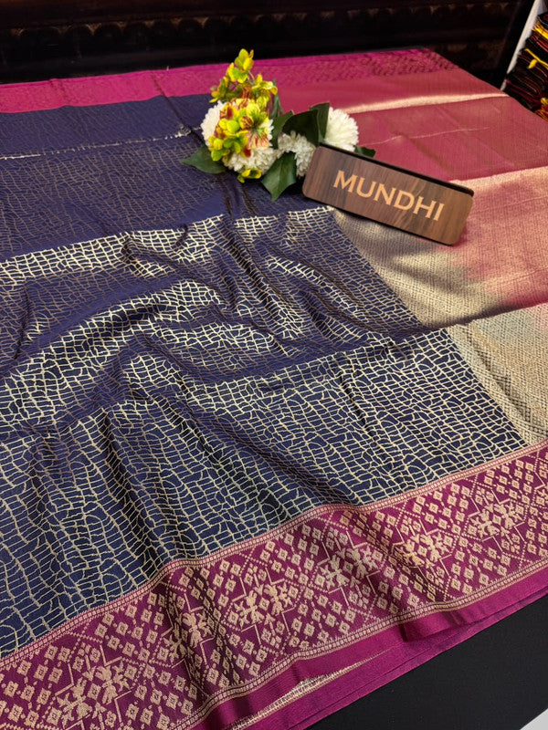 Shop the Pugazhini Soft Silk Saree with elegant zari work