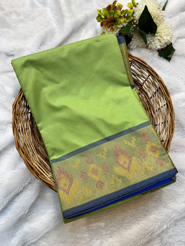 Offer Celebrity Saree in Offer Celebrity fabric for weddings