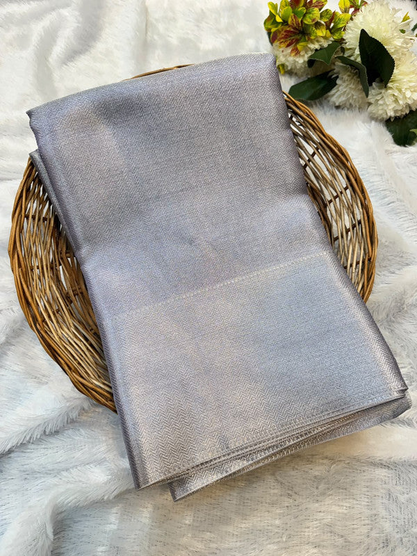 Offer Celebrity Saree in Offer Celebrity fabric for weddings