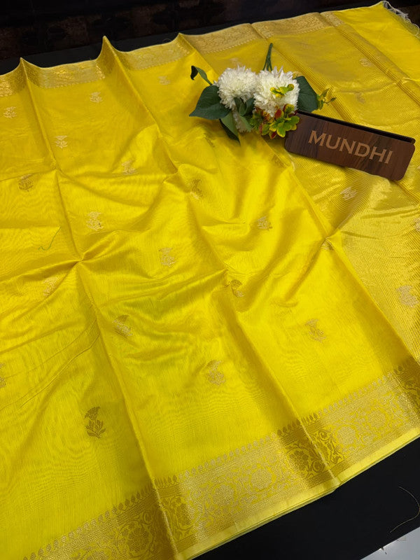 Experience the perfect balance of luxury and tradition with the New Celebrity Tissue Zari Saree.