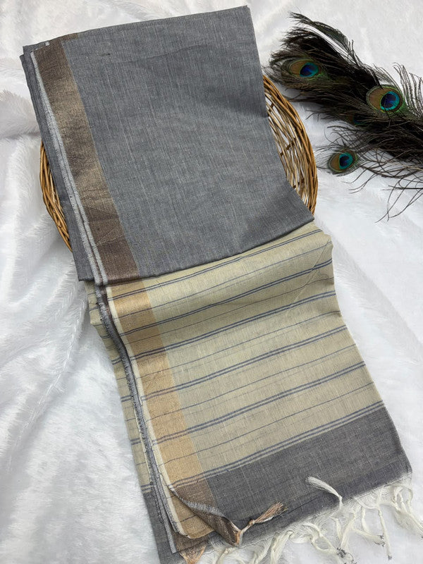 Dorothy cotton saree with zari and plain design