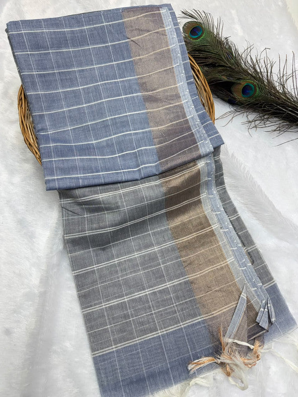 Dorothy cotton saree with zari and plain design