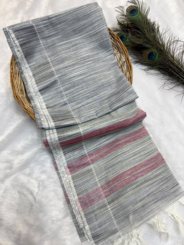 Dorothy cotton saree with zari and plain design