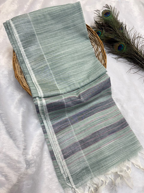 Dorothy cotton saree with zari and plain design