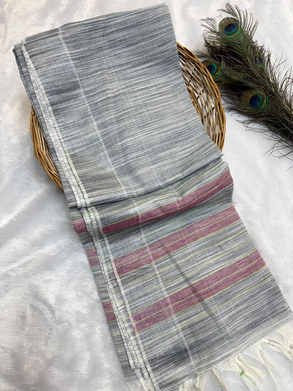 Dorothy cotton saree with zari and plain design