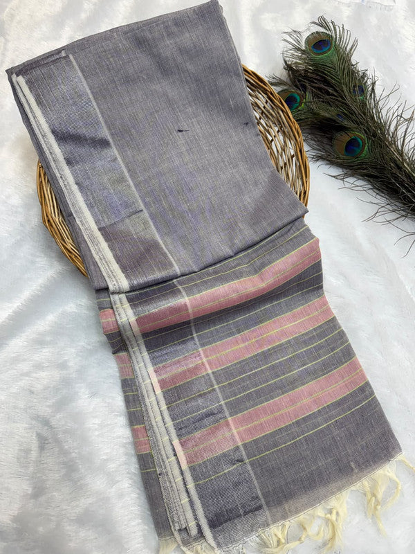 Dorothy cotton saree with zari and plain design
