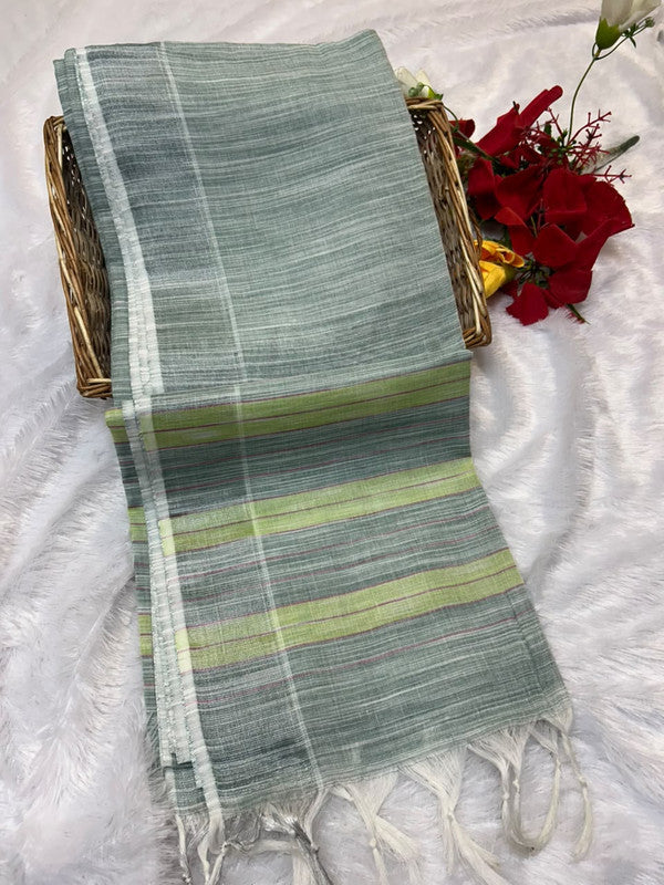 Dorothy cotton saree with zari and plain design