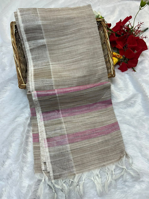 Dorothy cotton saree with zari and plain design