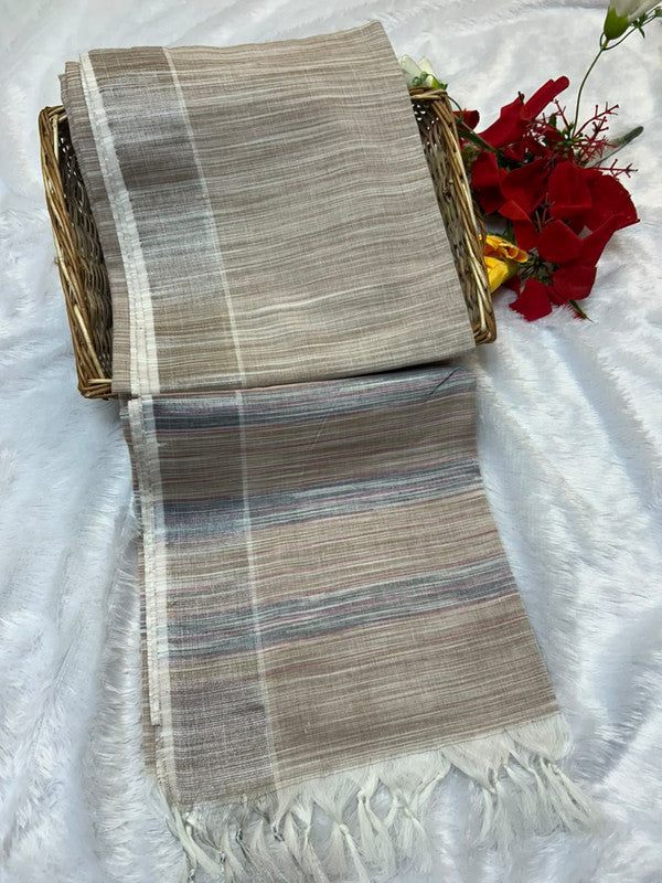 Dorothy cotton saree with zari and plain design