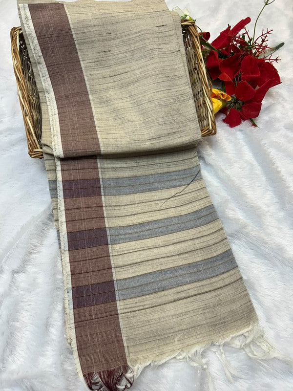 Dorothy cotton saree with zari and plain design
