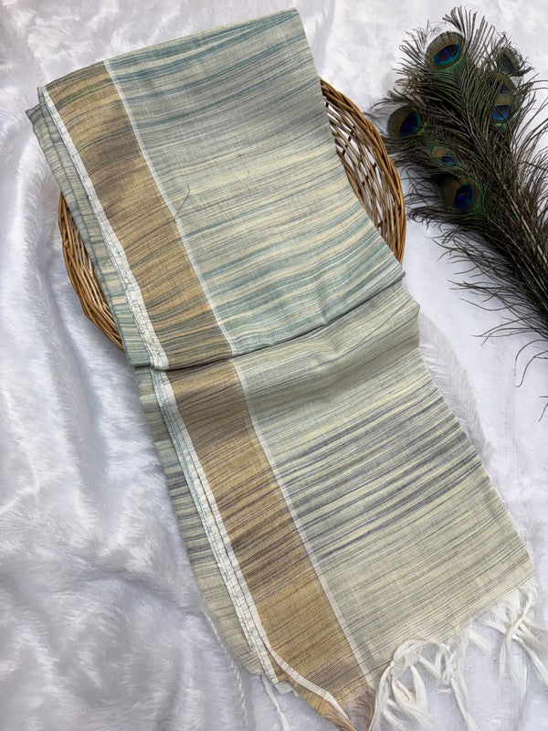 Dorothy cotton saree with zari and plain design