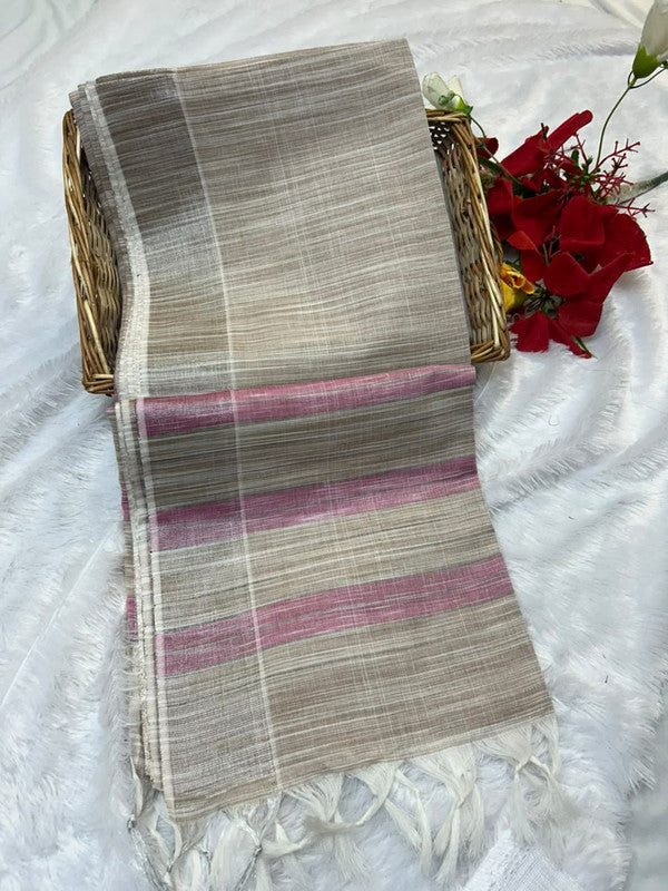 Dorothy cotton saree with zari and plain design