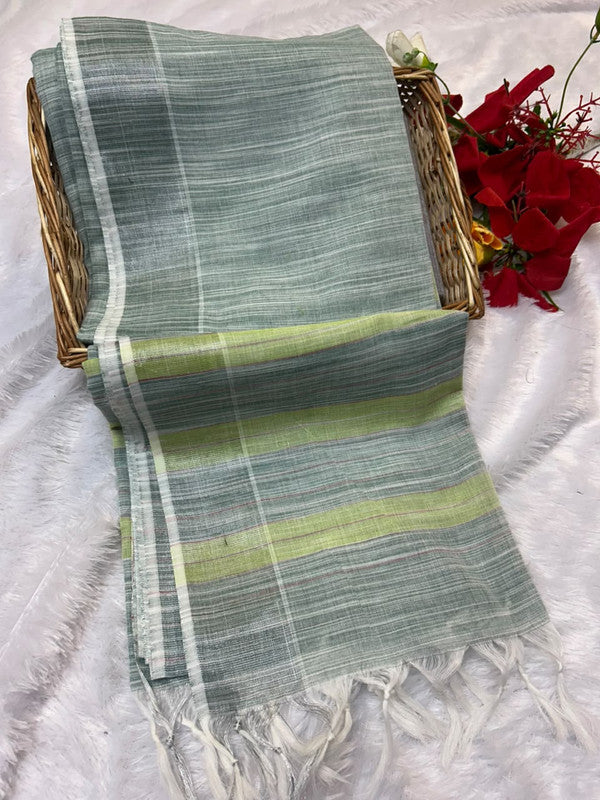 Dorothy cotton saree with zari and plain design