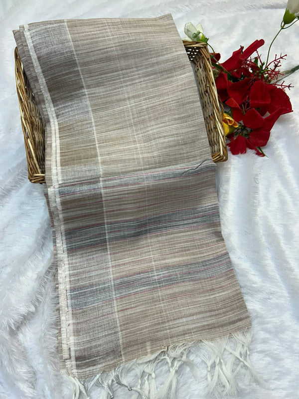 Dorothy cotton saree with zari and plain design