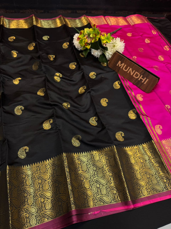 Trending Banarasi Saree featuring traditional zari work