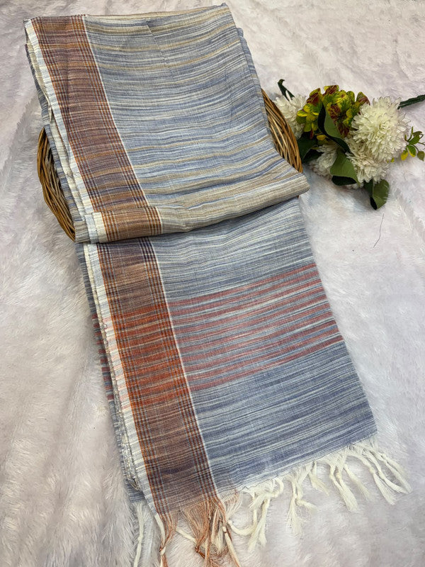 Dorothy cotton saree with zari and plain design