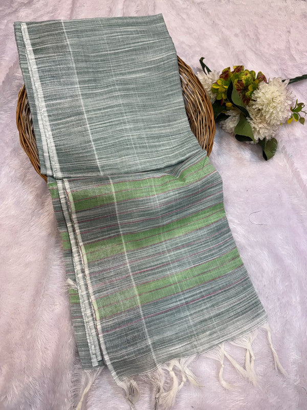 Dorothy cotton saree with zari and plain design