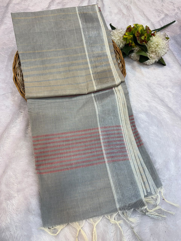 Dorothy cotton saree with zari and plain design