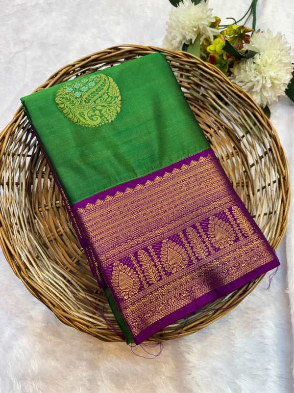 Mild Damage Vennila semi silk saree with traditional zari design