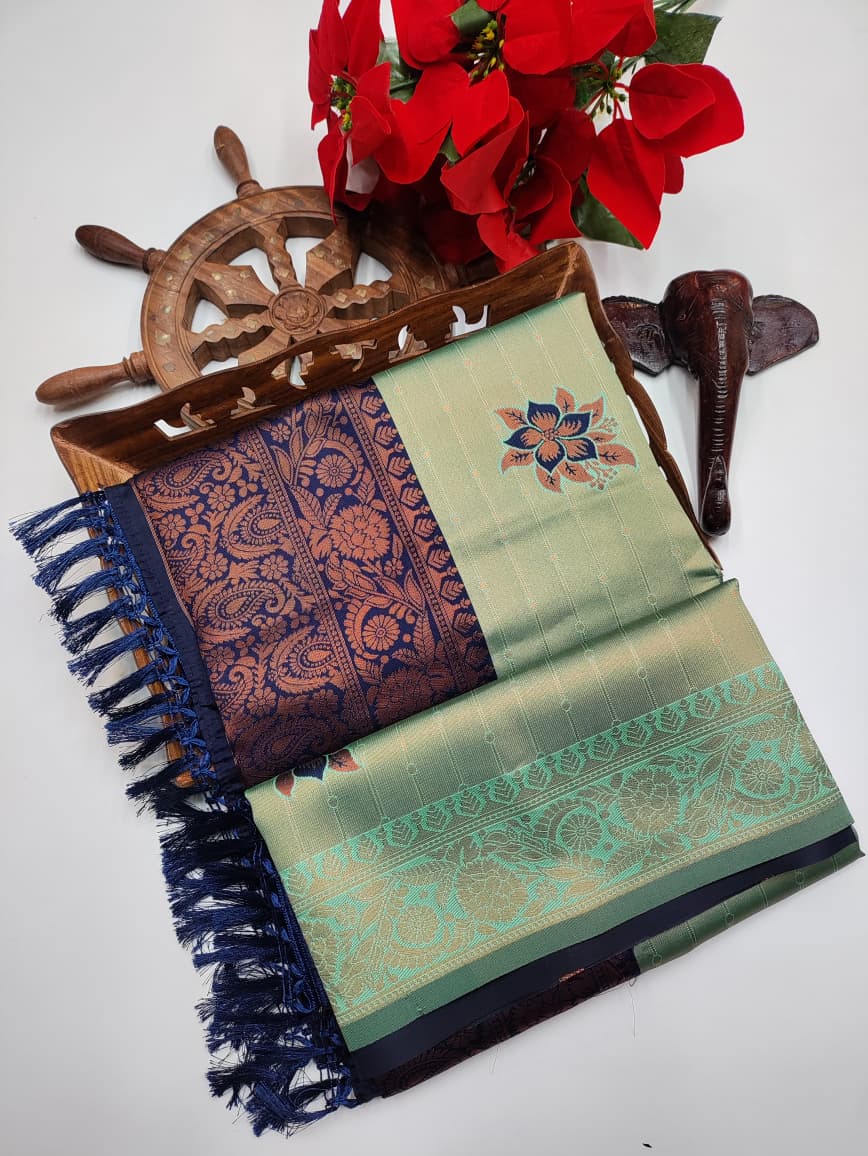 Vairaoosi Pavishna Saree