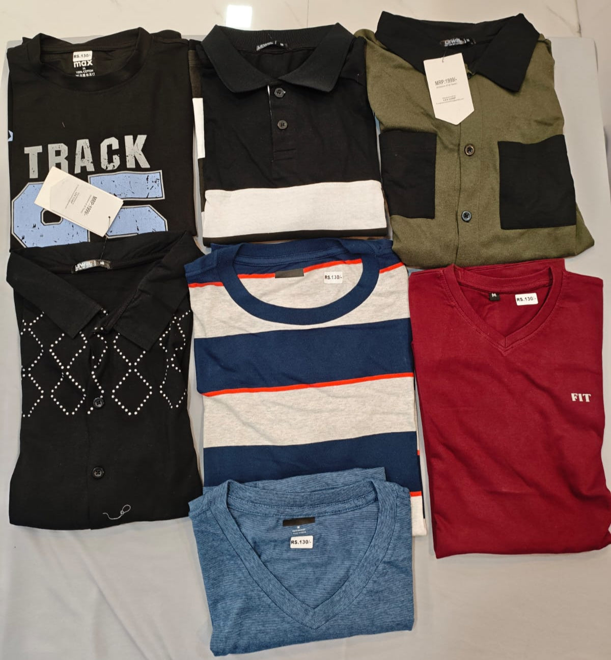 7 T-shirts(Size-M)