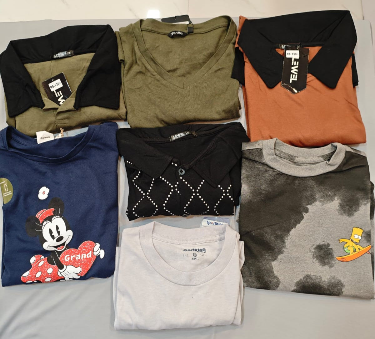 7 T-shirts(Size-S)