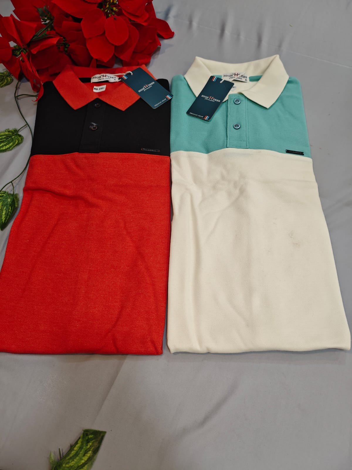 2 Polo T-Shirts