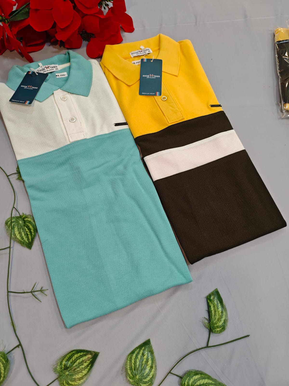 2 Polo T-Shirts