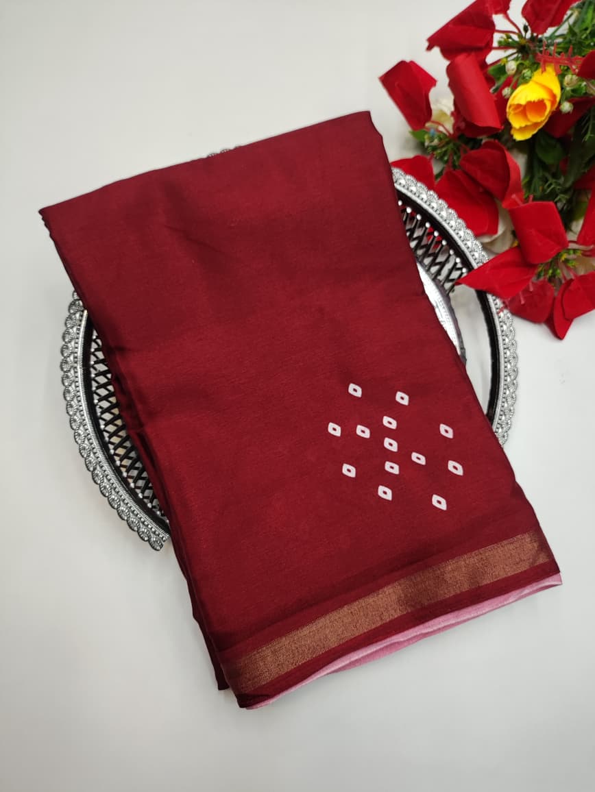 Malmal Cotton Saree for women in soft breathable lightweight cotton fabric with elegant traditional design suitable for daily wear and festive occasions, Front View Image