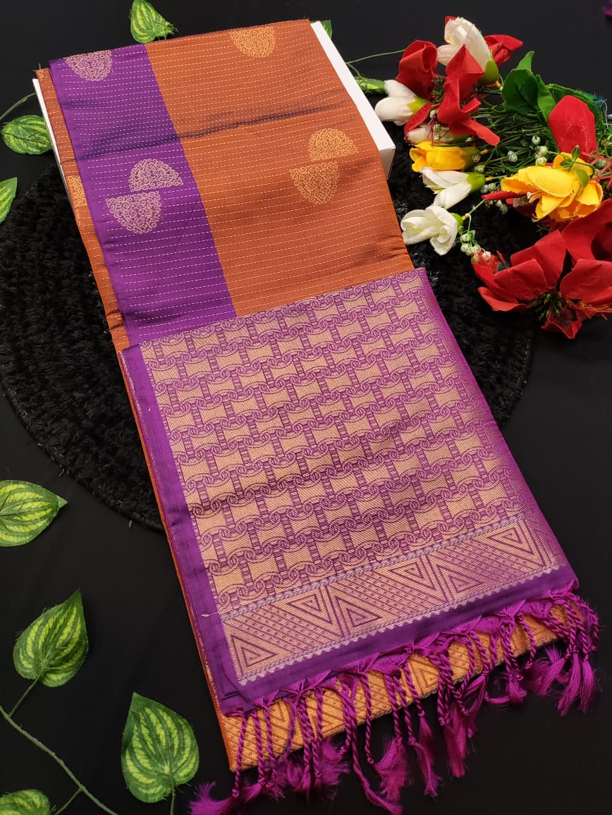 Ven Pattu saree VP12
