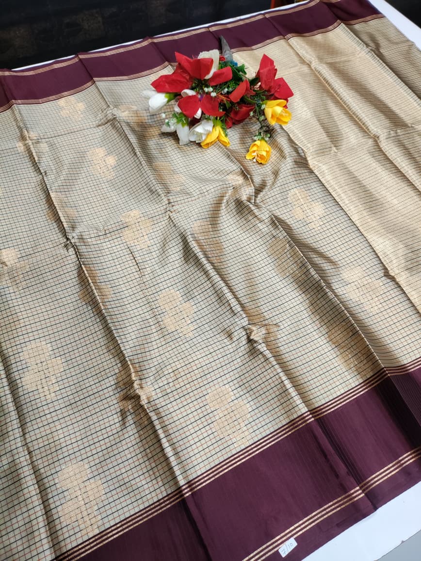 Banarasi Checked Saree FV38