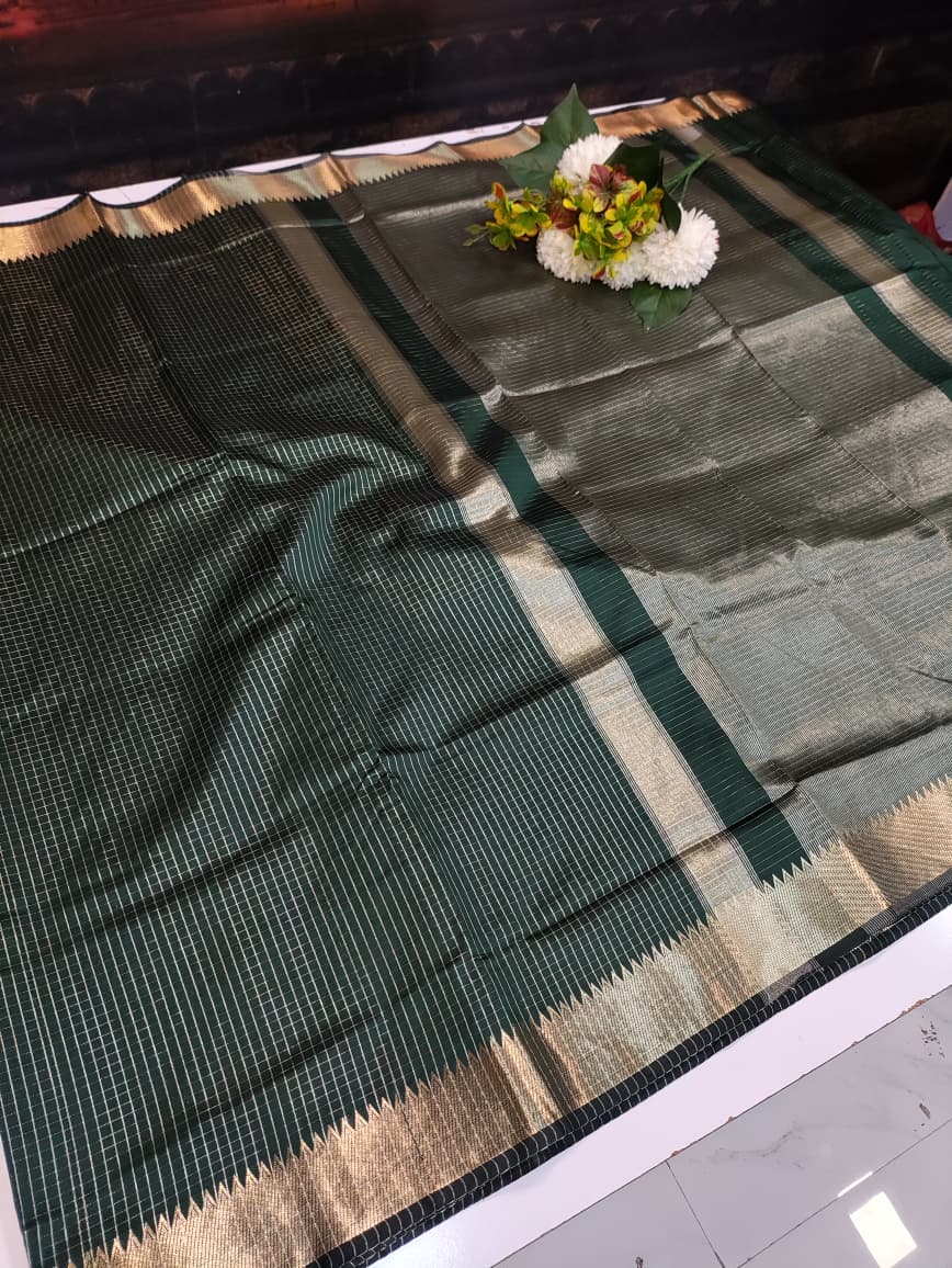 Raw Banarasi Checks Zari Saree for Wedding Wear Women