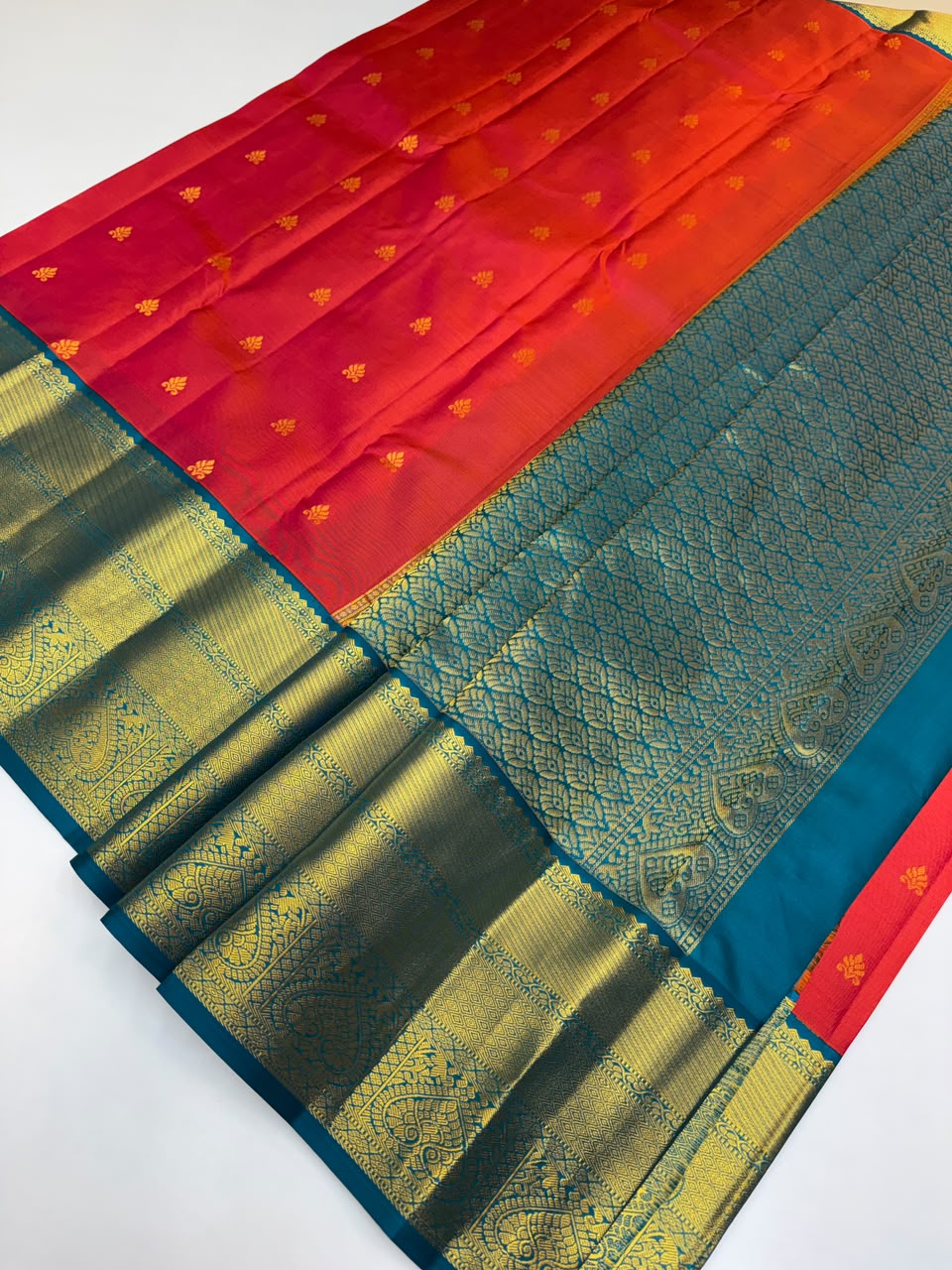 Pure Pattu Silk E66