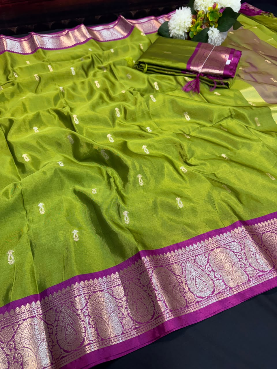 Varanasi Silk Saree with | 20 Days Pre Booking | VC38