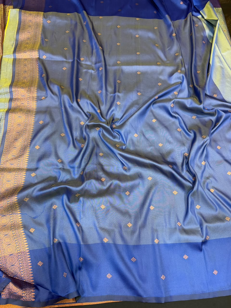 Malar Kattam |Zari Soft Silk Saree for Women| MKT04