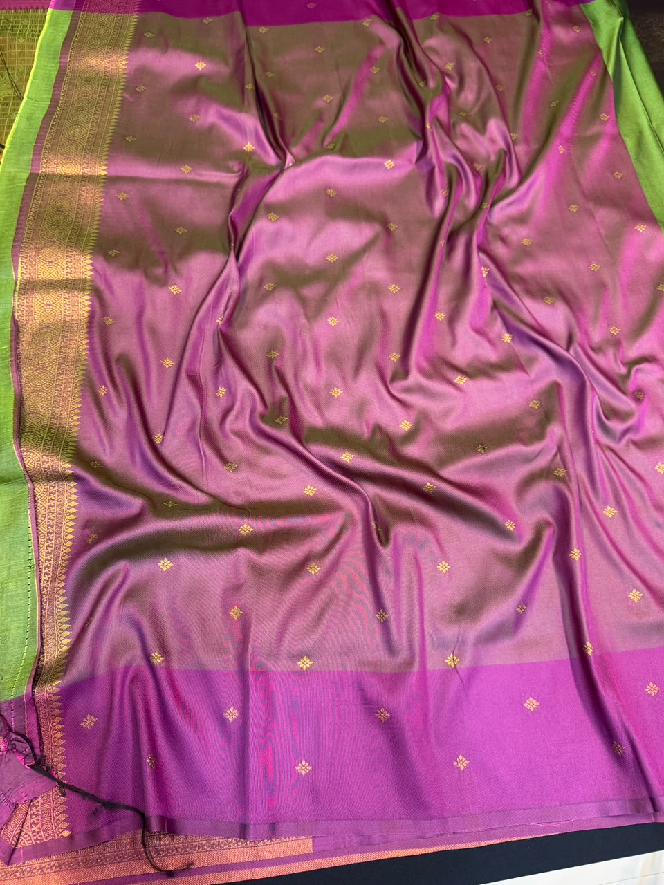 Malar Kattam |Zari Soft Silk Saree for Women| MKT09