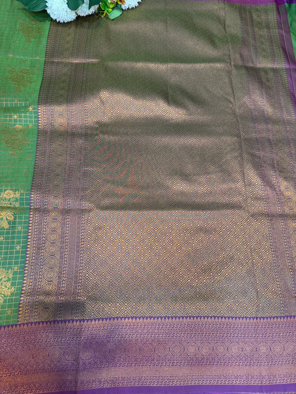 Malar Kattam |Zari Soft Silk Saree for Women| MKT09