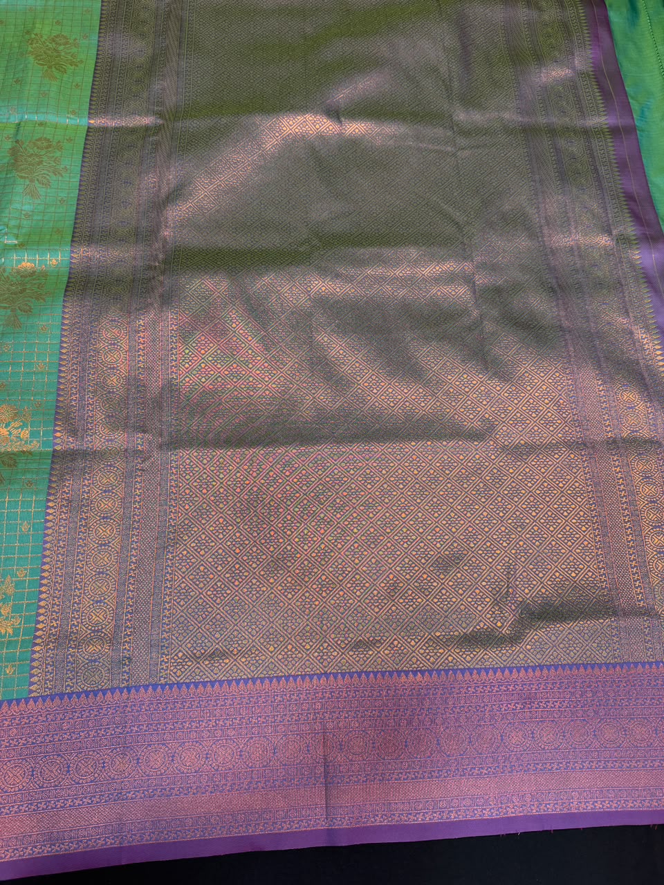 Malar Kattam |Zari Soft Silk Saree for Women| MKT10