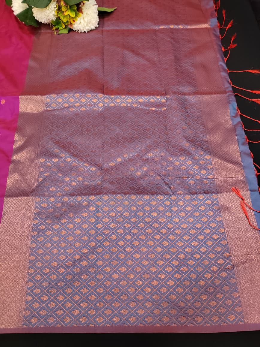 Padhumai Zari Soft Silk Saree for |Party & Festival Wear|  P01