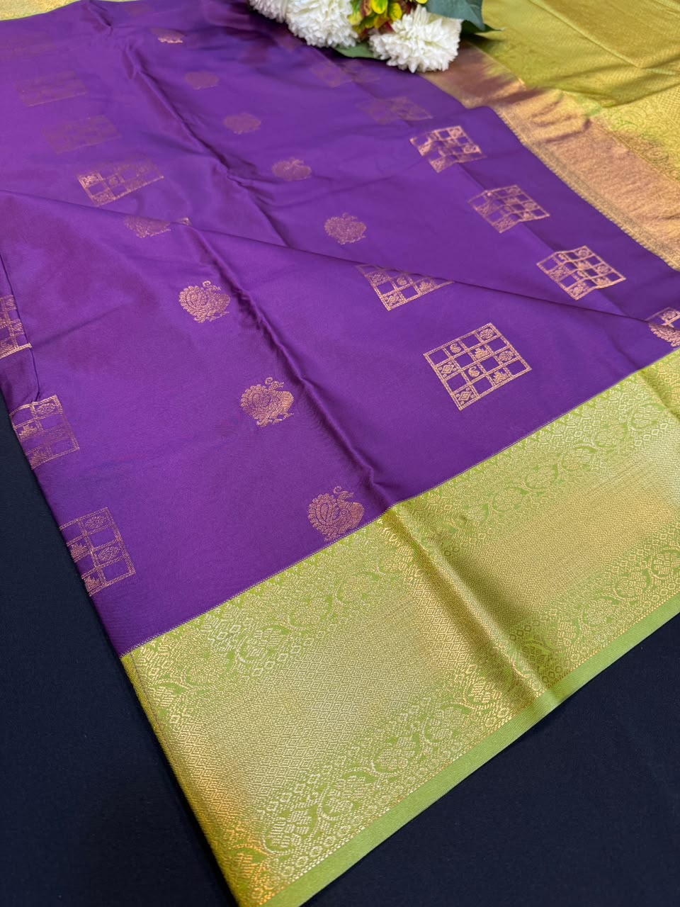 Vennila Semi Silk Saree | Zari Work | VNN20