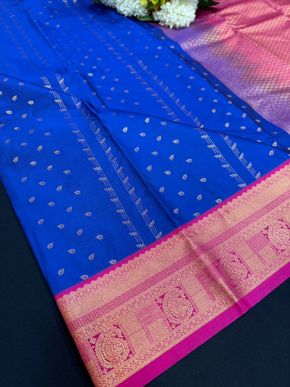 Vennila Semi Silk Saree | Zari Work | VNN30
