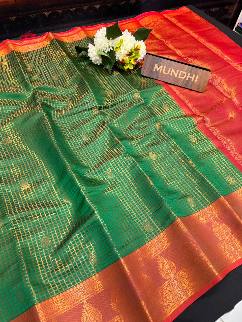 Mini Checked Vairaoosi Saree – Soft Silk Elegance| MK03