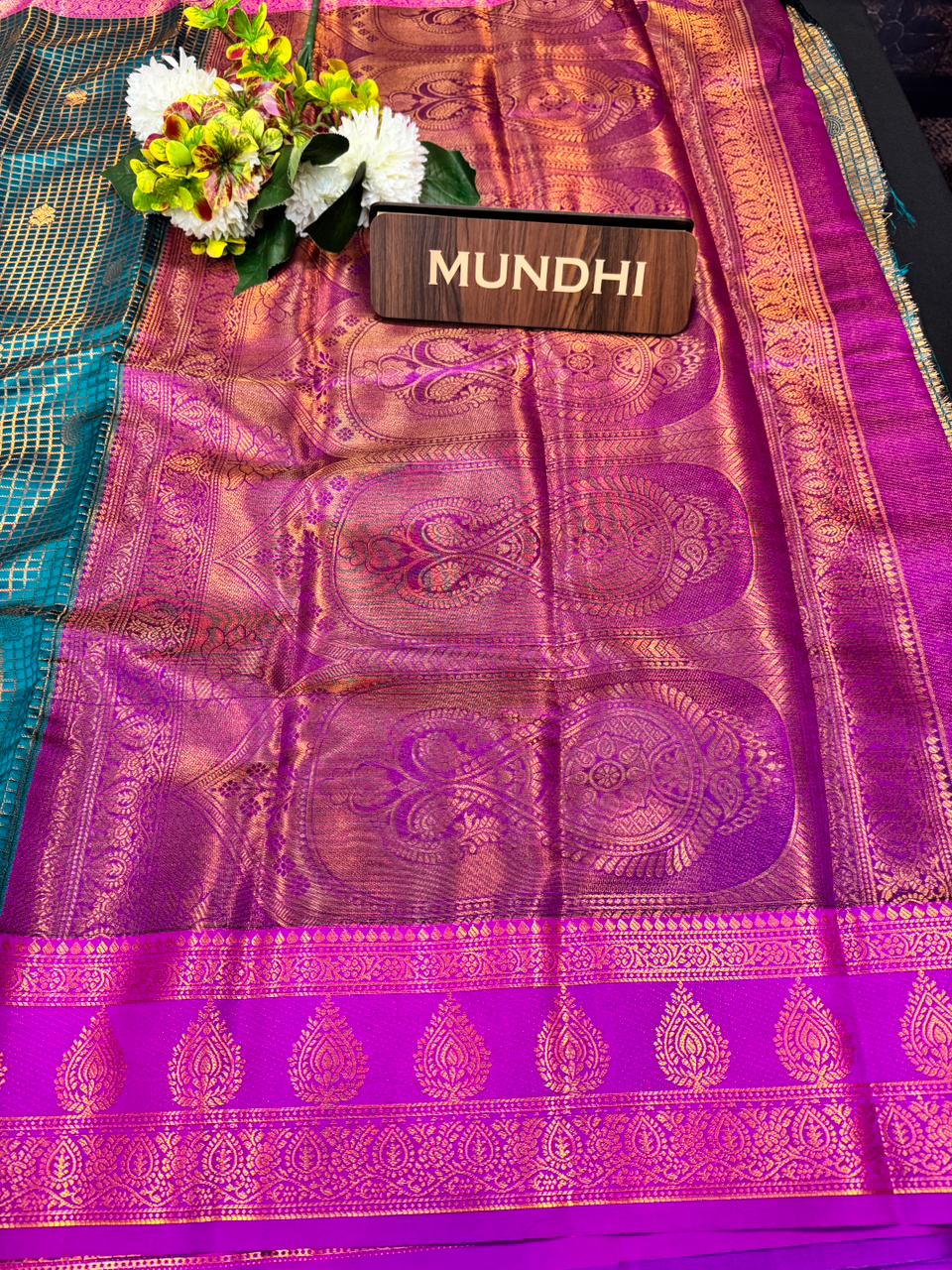 Mini Checked Vairaoosi Saree – Soft Silk Elegance| MK05