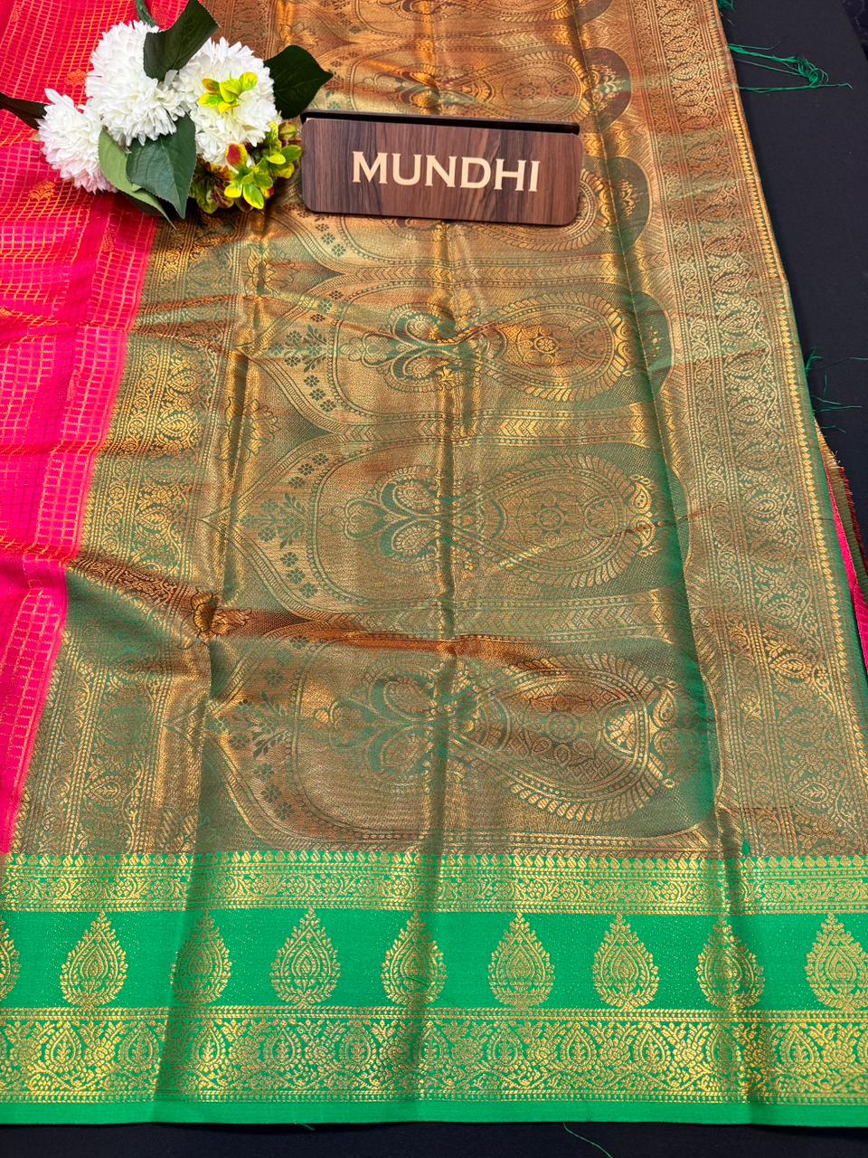 Mini Checked Vairaoosi Saree – Soft Silk Elegance| MK07