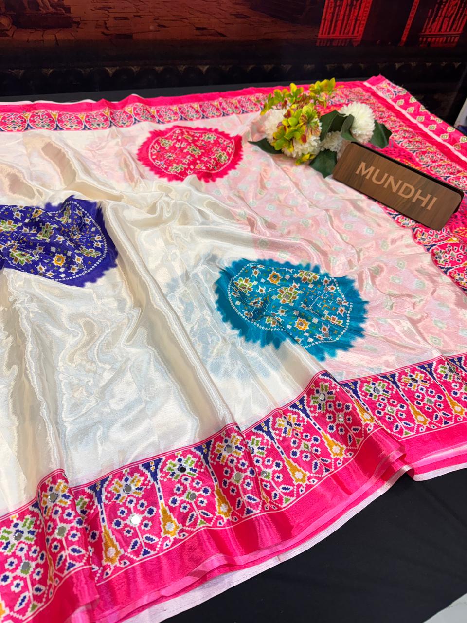 Chinon Mirror – Massakali Saree | CM02