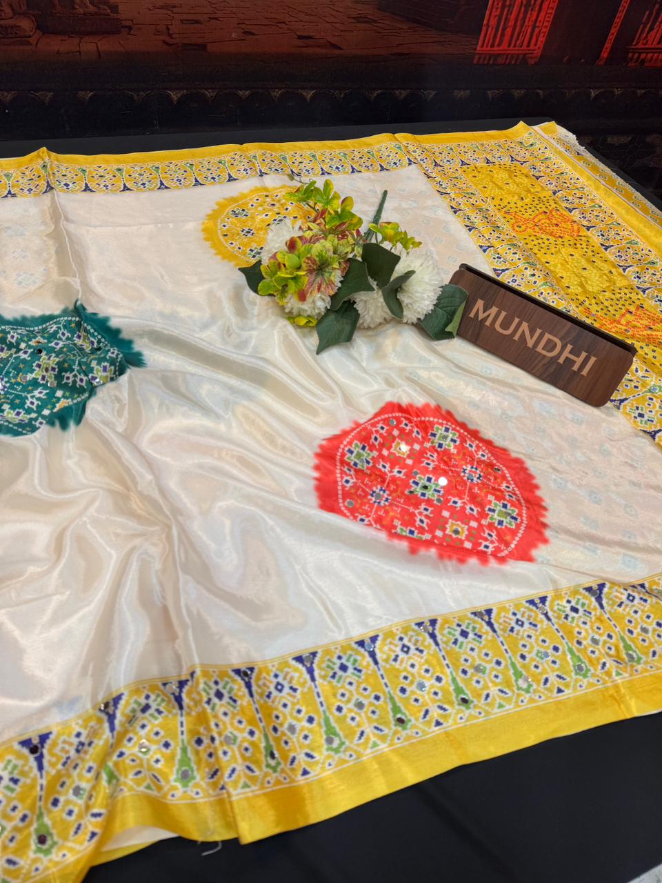 Chinon Mirror – Massakali Saree| CM08