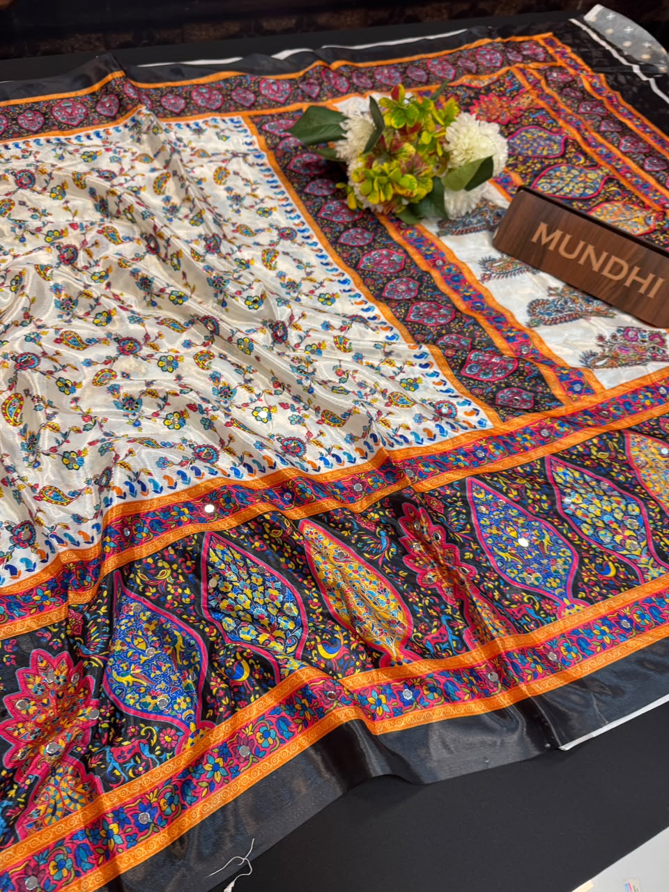 Chinon Mirror | Masakali Saree | CM35