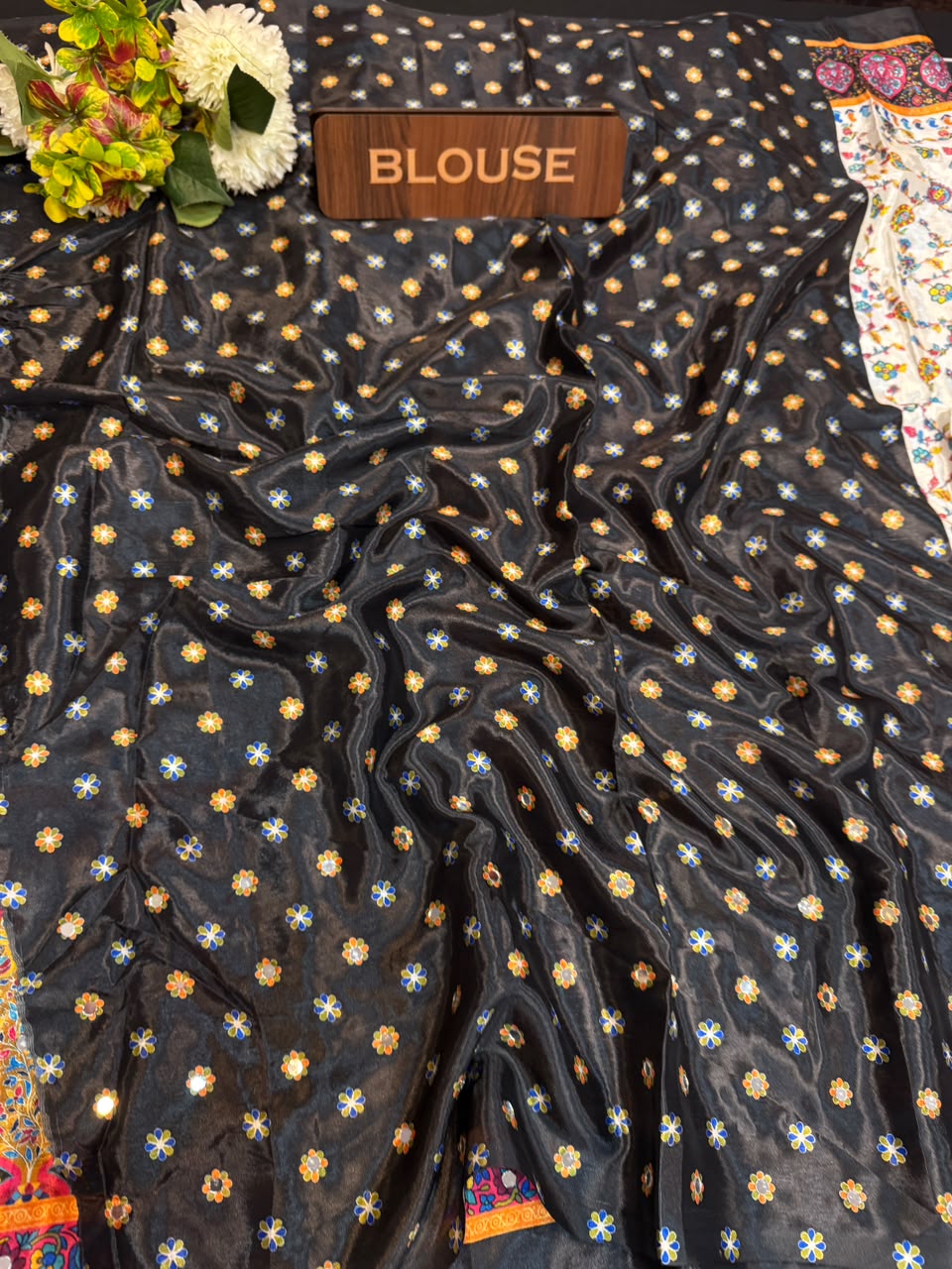 Chinon Mirror | Masakali Saree | CM35