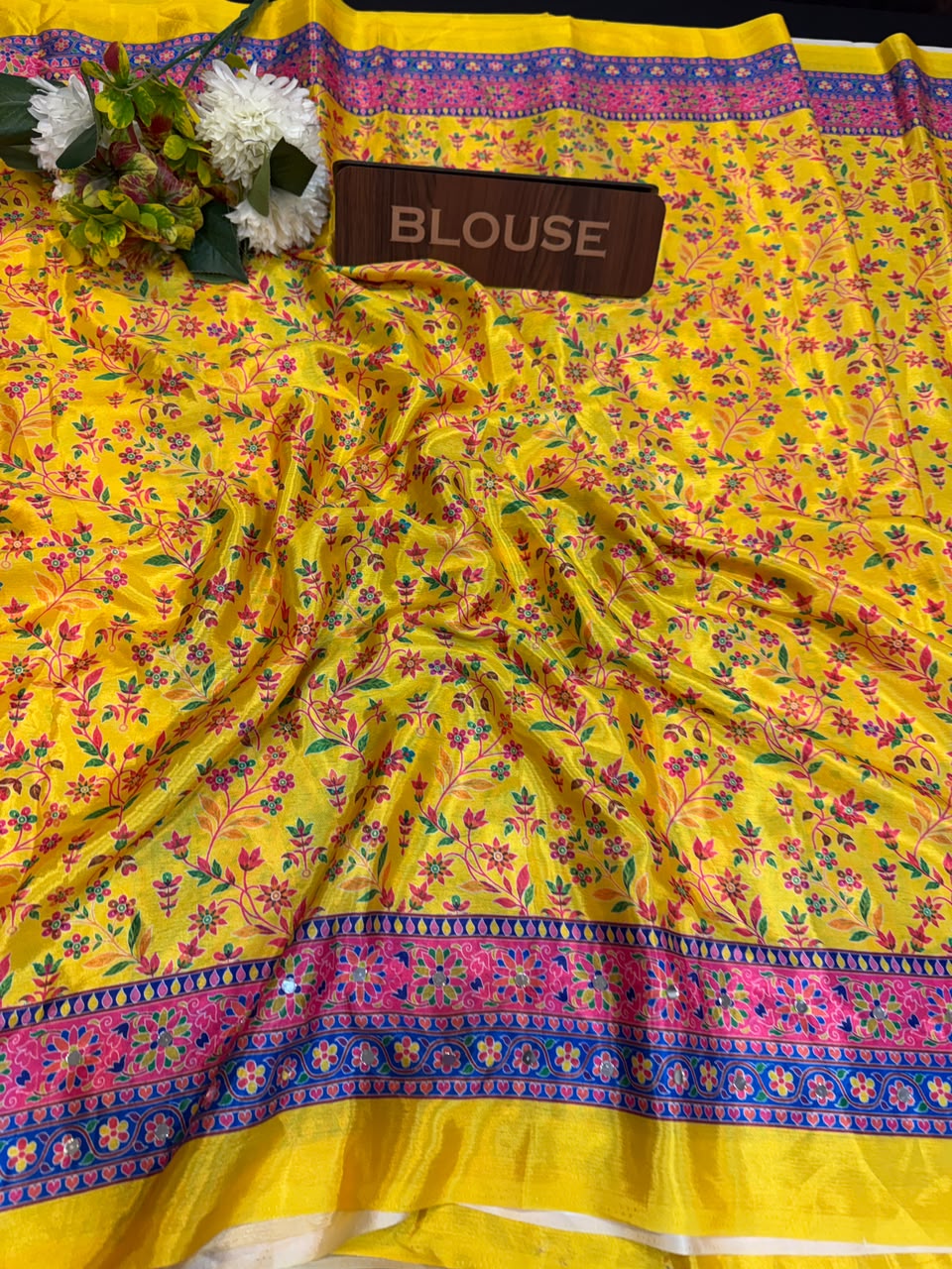Chinon Mirror | Masakali Saree | CM47